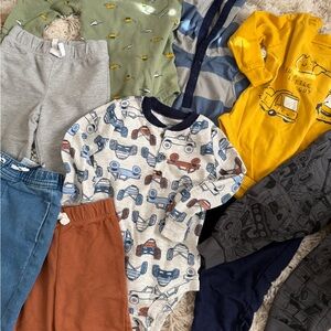 Carters Baby Bot Matching Sets